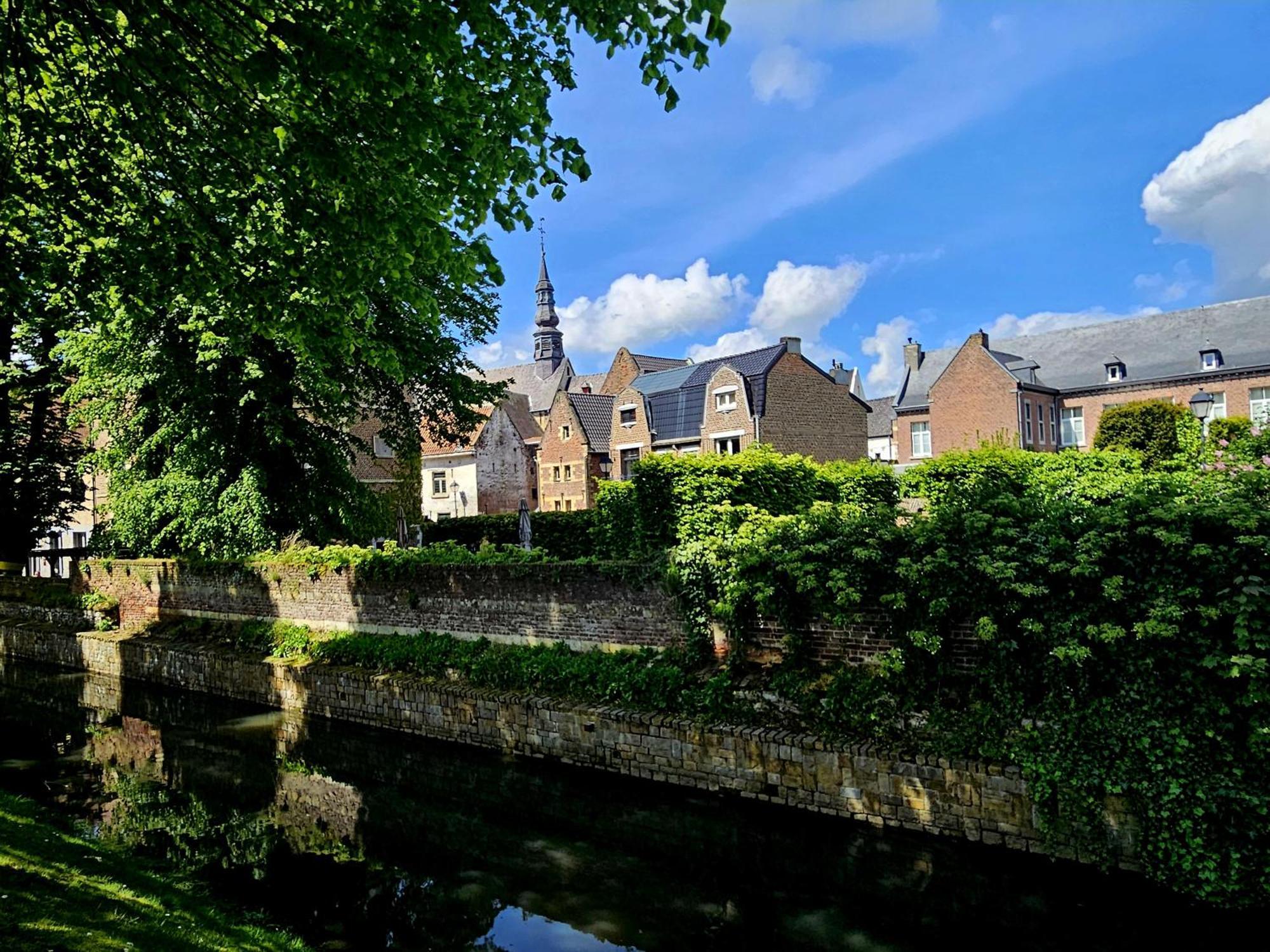Begijnhof Historica Tongeren Leilighet Eksteriør bilde
