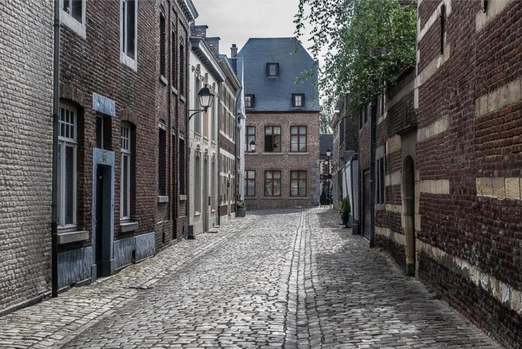 Begijnhof Historica Tongeren Leilighet Eksteriør bilde